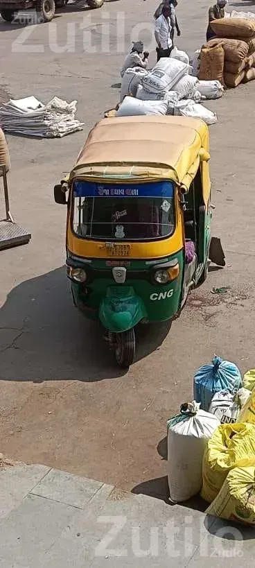 2017 CNG Auto Rickshaw 3 Owner - ઓટો રિક્ષા - ડાંટીવાડા - Image 3