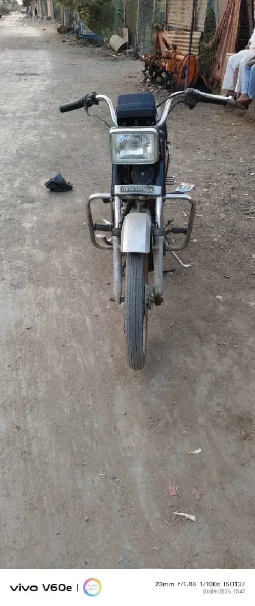 Hero Honda CD 100 1995 Used Bike - Bikes - Palitana - Image 2
