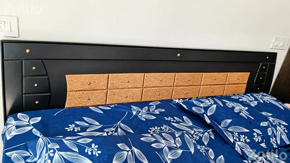Double Bed with Mattress - પલંગ અને ગાદલા - અમદાવાદ શહેર - Image 3