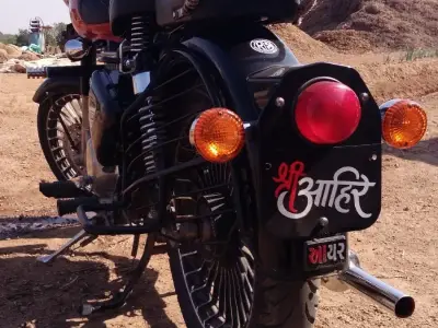 Royal Enfield Classic 350 Bullet 2017 Royal Enfield Classic 350 Bullet 2017