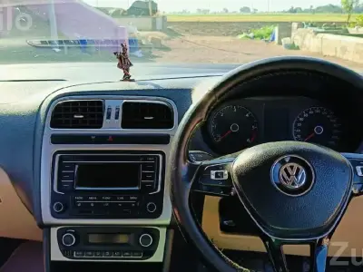Volkswagen Polo 2014 Car with AC Volkswagen Polo 2014 Car with AC