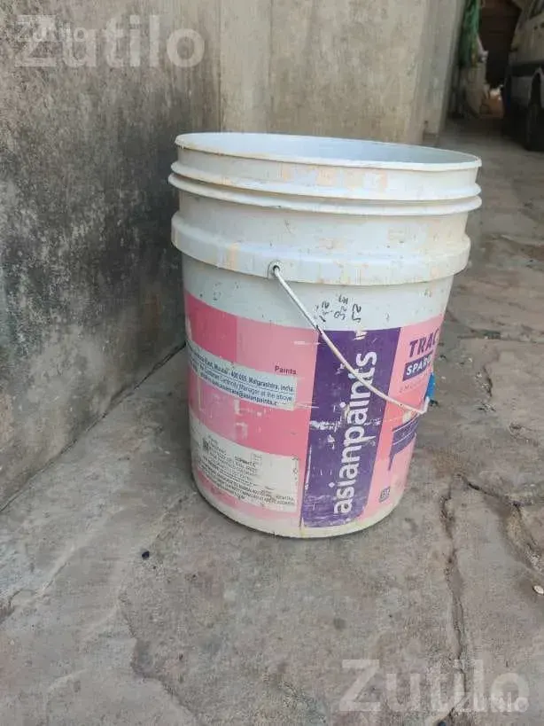Used 20 Litre Empty Paint Buckets Set - ટૂલ્સ અને હાર્ડવેર - ભુજ - Image 2