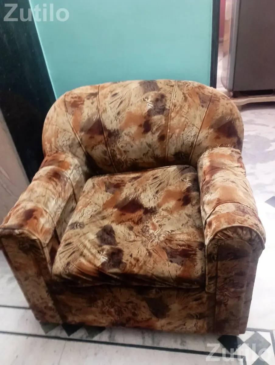 sofa 3 x 2 Seater - Sofa Sets & Couches - Ahmedabad City - Image 2