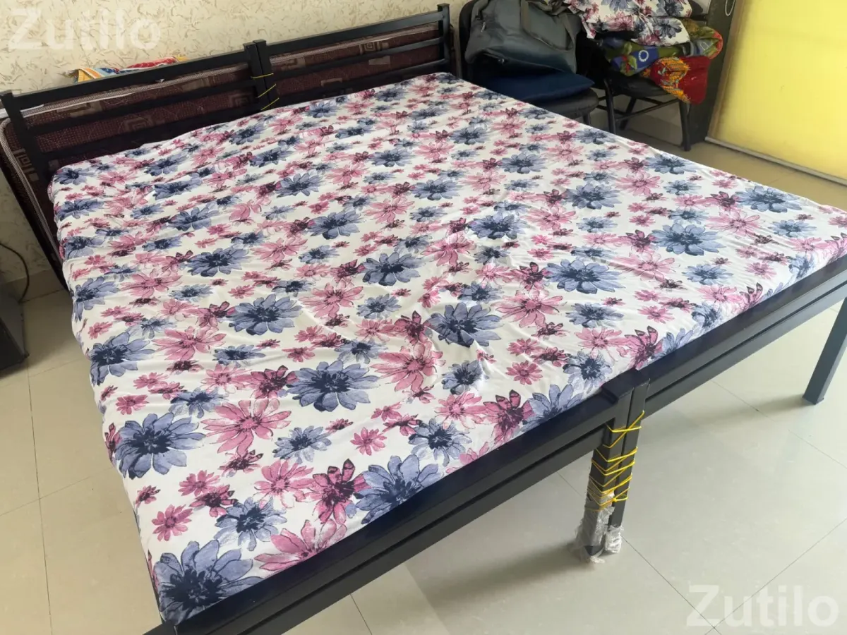 6*6 memory foam mattress - પલંગ અને ગાદલા - અમદાવાદ શહેર - Image 3