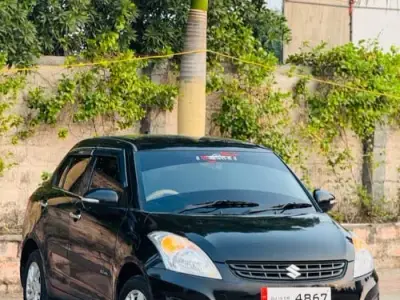 Swift Dzire ZDi 2013 Diesel Sedan Swift Dzire ZDi 2013 Diesel Sedan