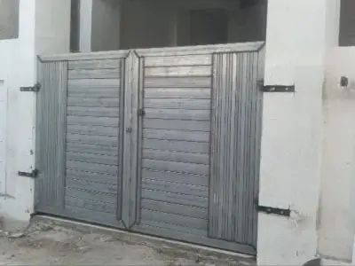 Pure Galvanized Iron Gate 350 Kg Plus