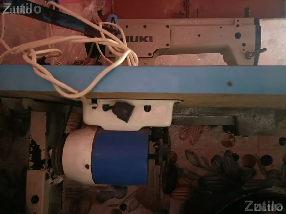 Juki Industrial Sewing Machine 3 Years Old - ટેક્સટાઇલ મશીનરી - રાણપુર - Image 2