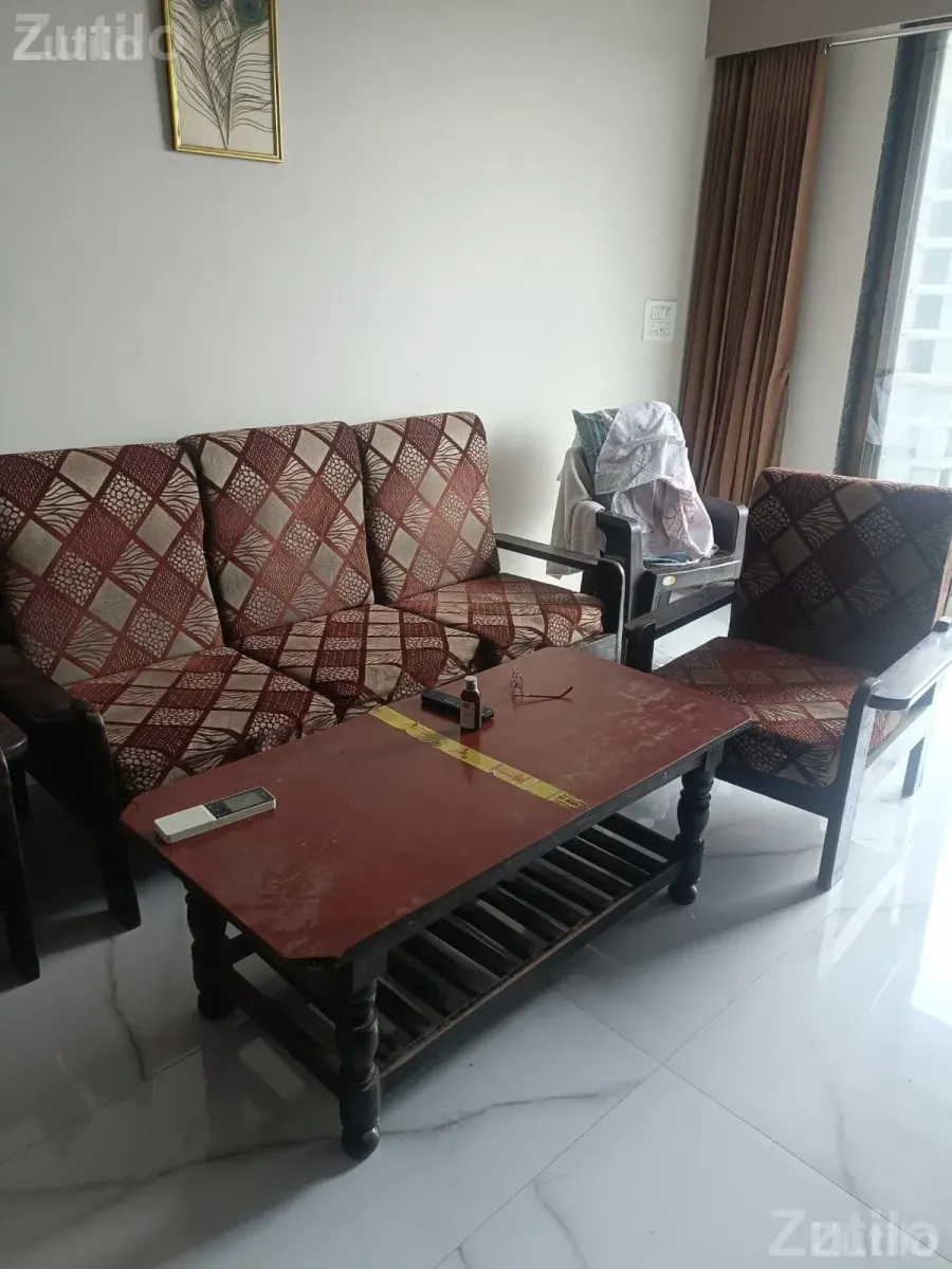 5 seater wooden sofa with center table - Sofa Sets - Surat City - Image 2