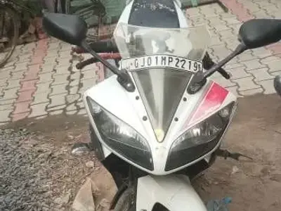 Yamaha R15 V2 2011 Motorcycle Yamaha R15 V2 2011 Motorcycle