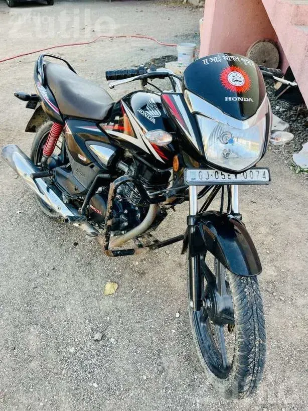 2019 Honda Bike 1st Owner - બાઇક્સ - સાવરકુંડલા - Image 2