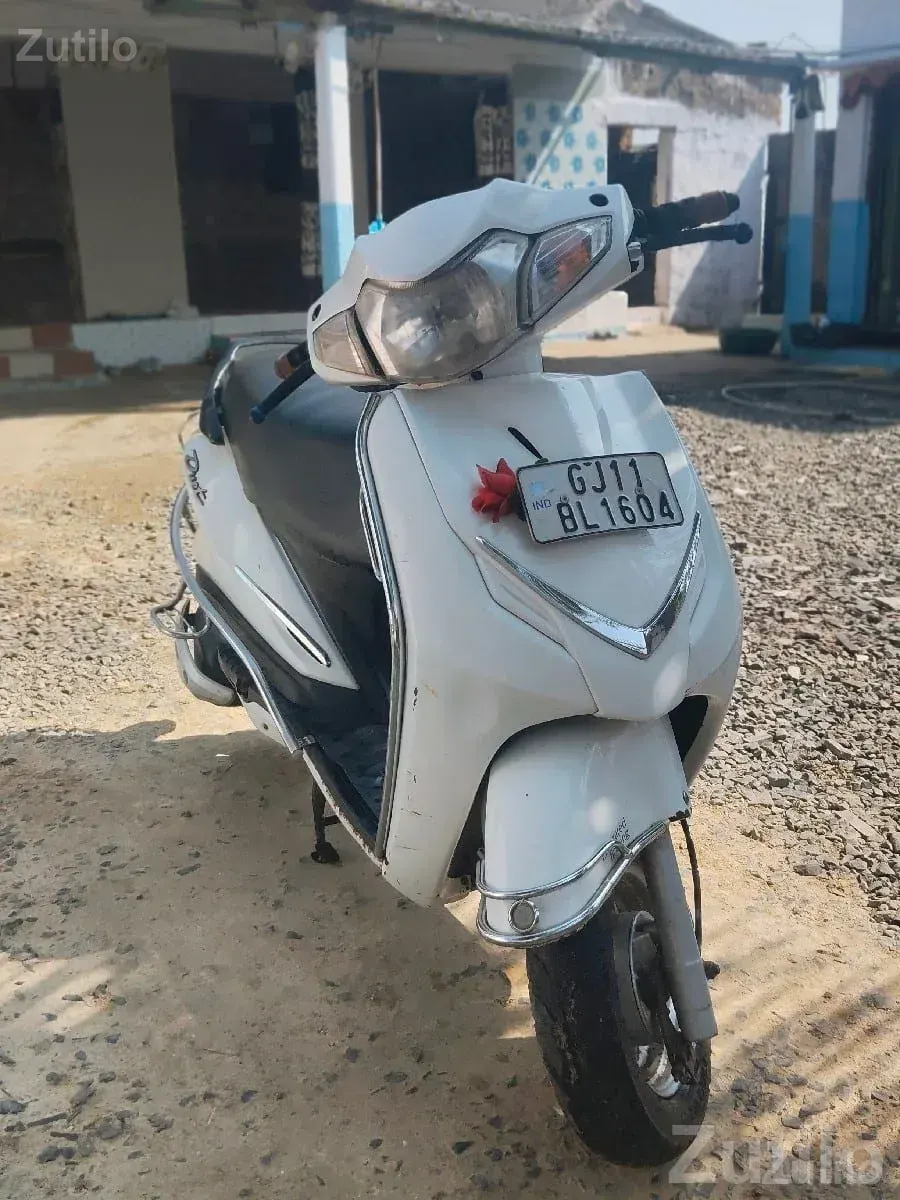 Hero Duet 125 Scooter 2016 for Sale - બાઇક્સ - માંગ્રોળ - Image 2