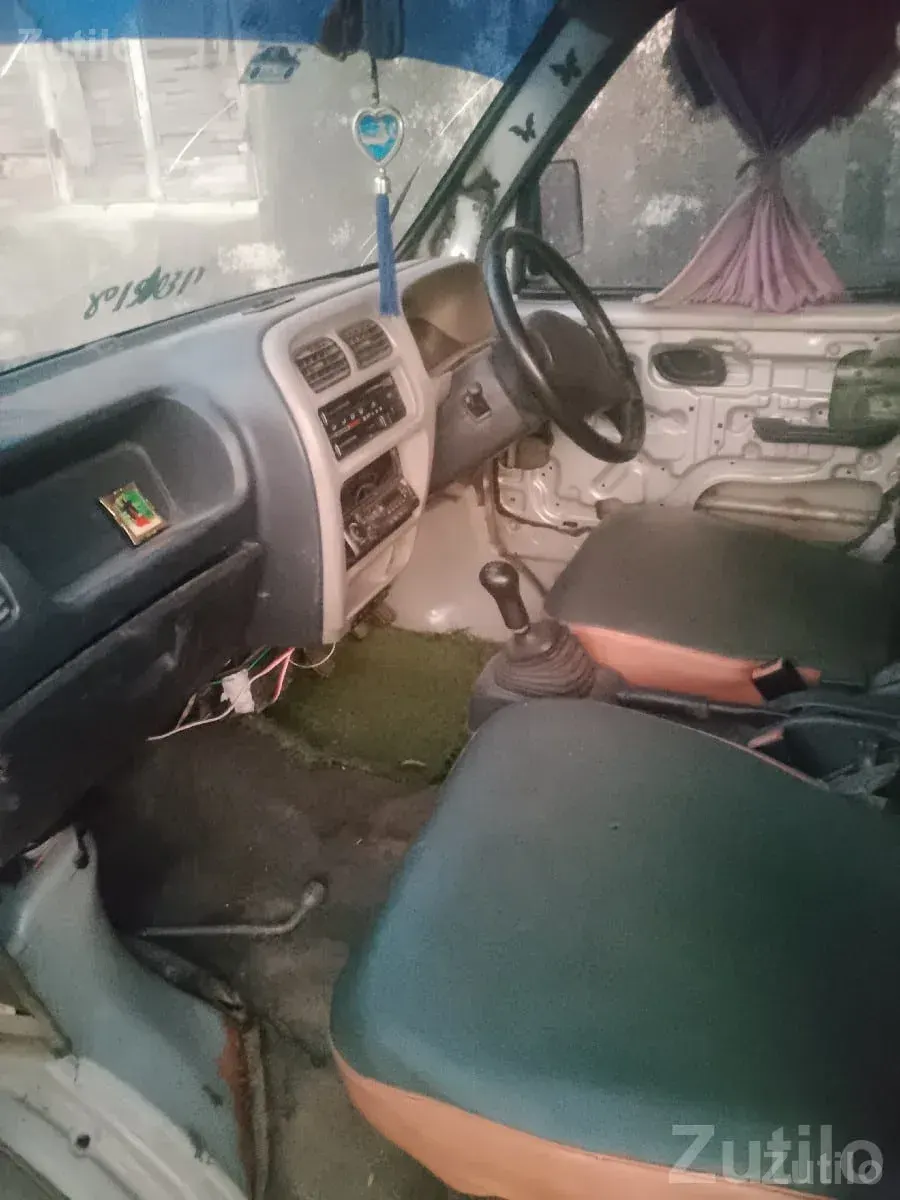 Maruti Suzuki Eeco 2011 CNG - કાર - કુટિયાણા - Image 3