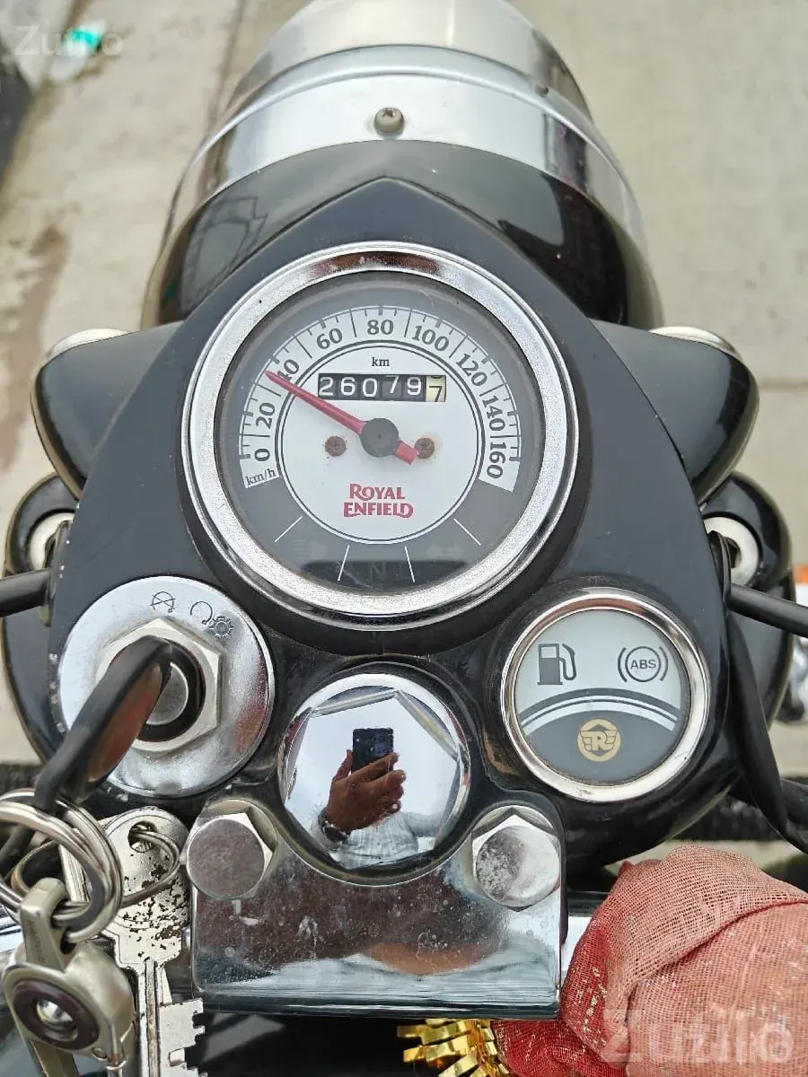 Royal Enfield Classic 350 2019 Bike - Bikes - Khambhalia - Image 2