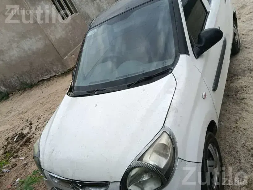 Maruti Suzuki Alto 2014 White Hatchback - Cars - Bhuj - Image 3