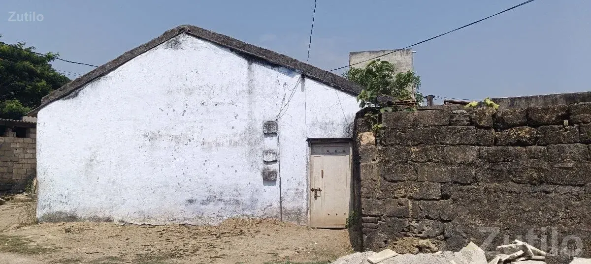 277 Var Residential Plot Near Railway - Land & Plots - Bantwa - Image 3