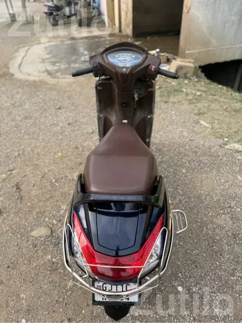 2022 Honda Activa 6G DLX Scooter - Bikes - Manavadar - Image 2
