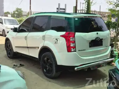2014 Mahindra XUV500 W8 Diesel