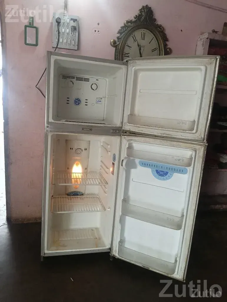 LG Single Door Refrigerator - ફ્રિજ - રાજકોટ શહેર - Image 3