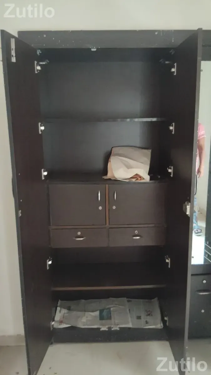 Cupboard - કબાટ અને સ્ટોરેજ - અમદાવાદ શહેર - Image 2