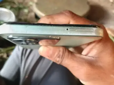 Vivo Y22 Mobile with Display Fitting Issue Vivo Y22 Mobile with Display Fitting Issue