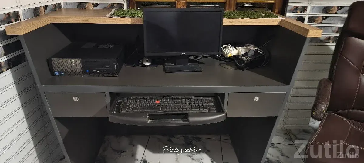 Dell Desktop PC with Office Table Setup - લેપટોપ અને કમ્પ્યુટર - મેન્ડરડા - Image 2