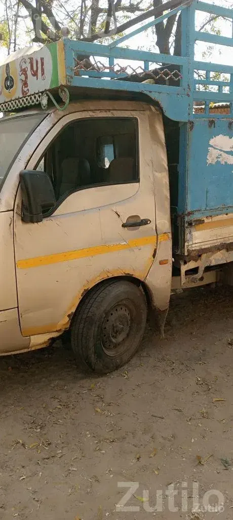 Tata Super Ace 2013-14 Loading Vehicle - Trucks & Lorries - Palanpur - Image 4