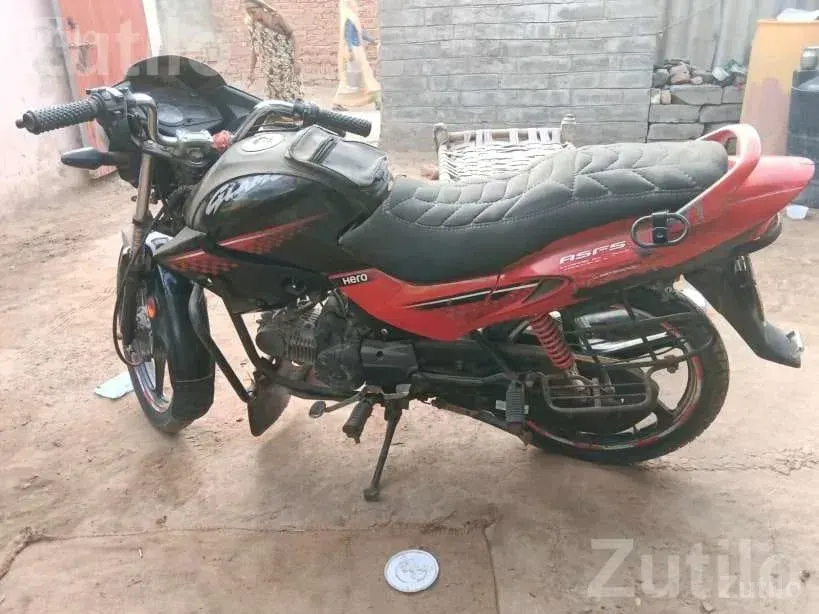 2016 Model Motorcycle in Good Condition - Bikes - Radhanpur - Image 3