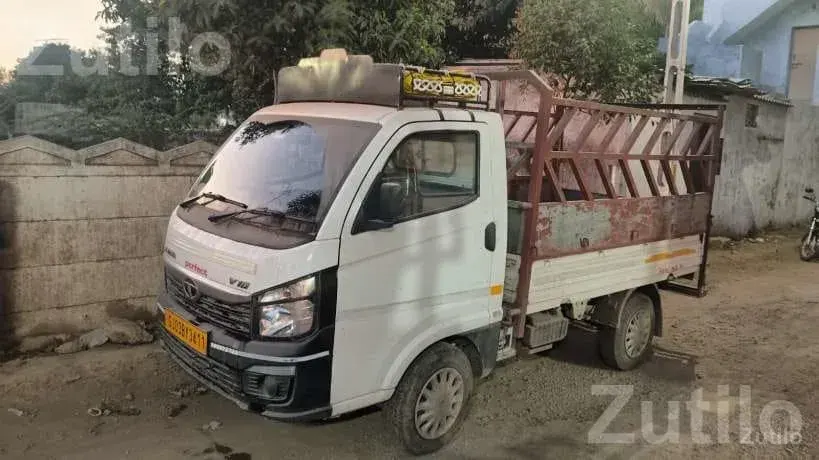 Tata Intra V10 Loading Truck 2022 - ટ્રક અને લોરી - રાજકોટ શહેર - Image 2