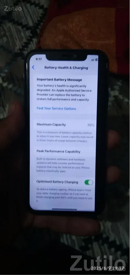 Black iPhone 11 in Good Condition - Mobile Phones - Mangrol - Image 3