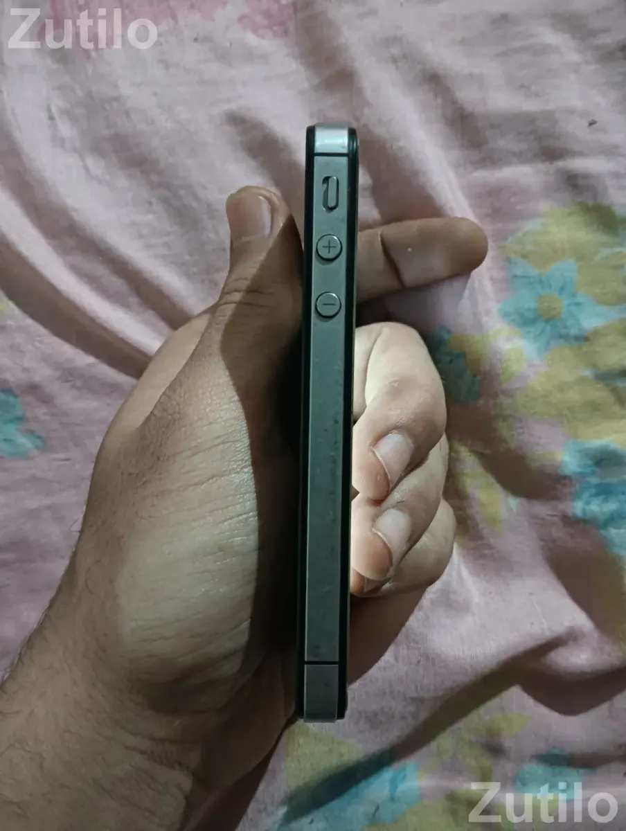 Iphone 4s - મોબાઇલ ફોન - વડોદરા શહેર - Image 3