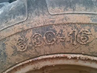 6.00-16 Tyre with Rim 6.00-16 Tyre with Rim