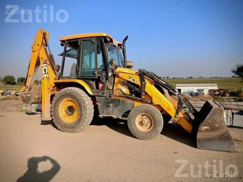 2016 JCB Backhoe Loader with 80% Tyres - Construction Vehicles - Babra - Image 3