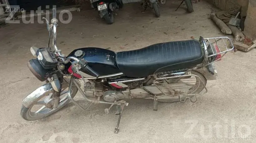 1998 Honda CD Motorcycle - બાઇક્સ - પોરબંદર - Image 5