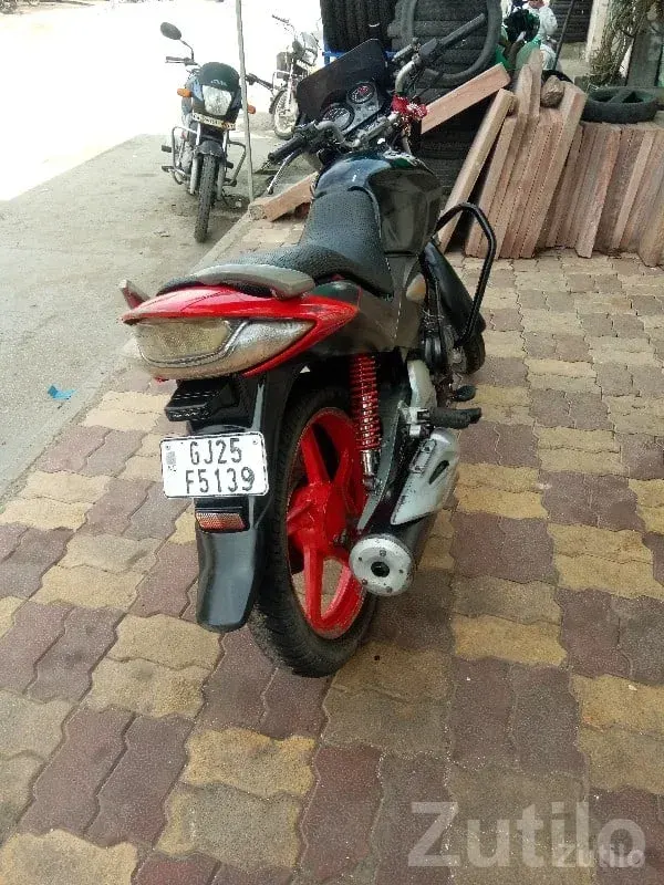 Hero Honda CBZ 2011 Used Bike - Bikes - Kalyanpur - Image 2