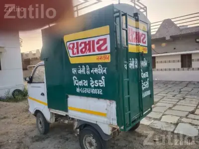 2014 Chhota Hathi Mini Truck with Container 2014 Chhota Hathi Mini Truck with Container