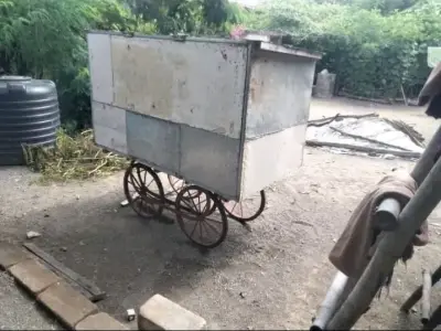 Movable Galvanized Sheet Shop Cart