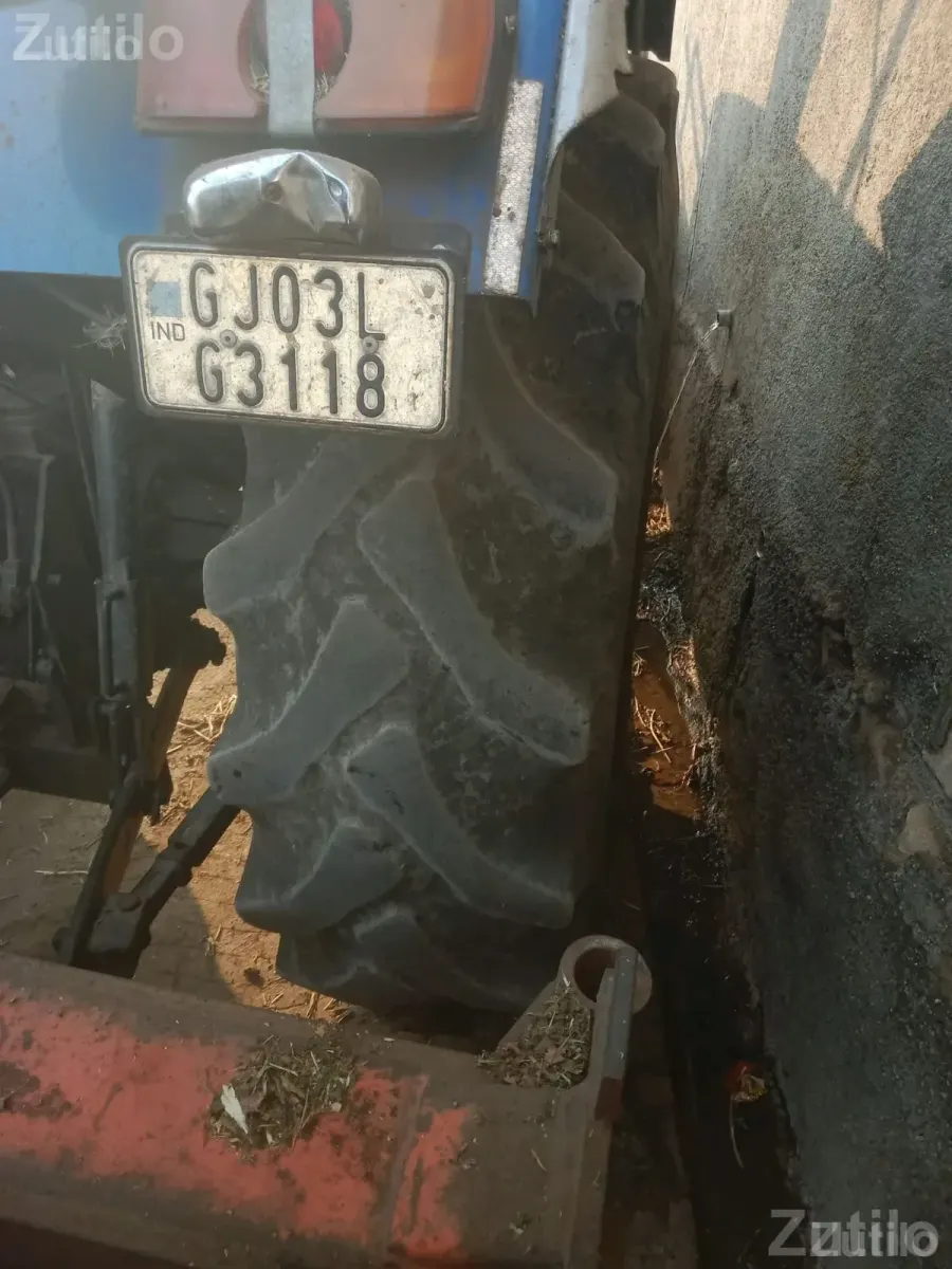 MRF 14.9x28 Tractor Tyre - Auto Parts - Gondal - Image 3