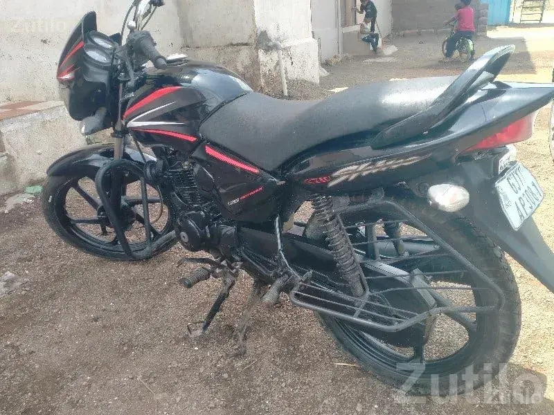 Honda Shine 2014 Black Used Bike - બાઇક્સ - ભેસાણ - Image 3