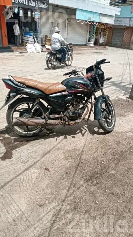Honda Shine 2013 Motorcycle for Sale - બાઇક્સ - ઉપલેટા - Image 4