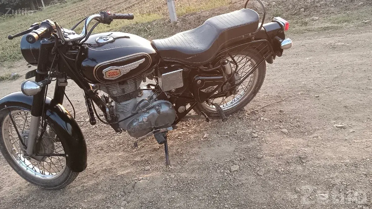 Royal Enfield Bullet 2016 Standard Black - Bikes - Keshod - Image 2
