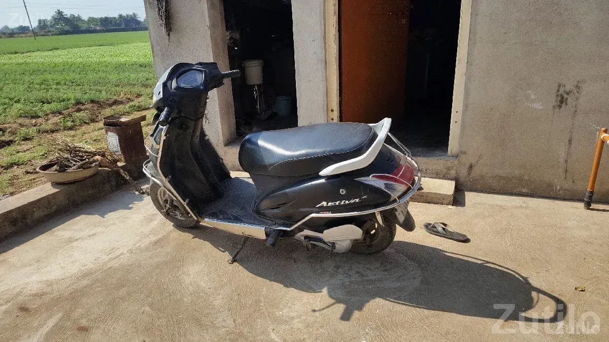 Honda Activa 3G scooter 2015 model - Bikes - Bhanvad - Image 3