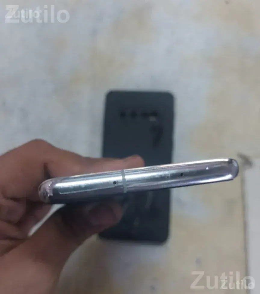 Samsung Galaxy S10 128GB Smartphone - Mobile Phones - Surat City - Image 4