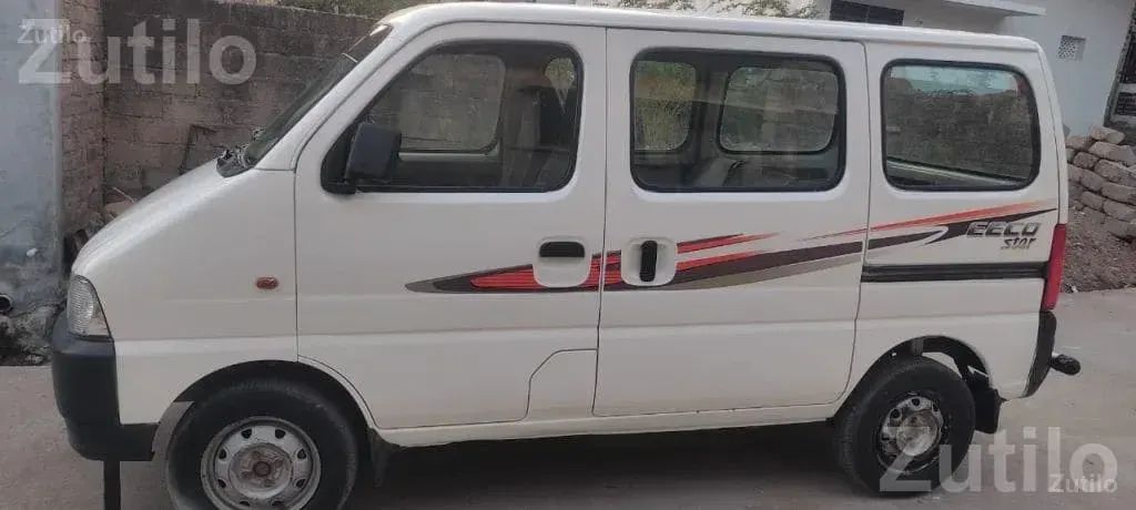 2017 Maruti Suzuki Eeco Petrol CNG - Cars - Idar - Image 2