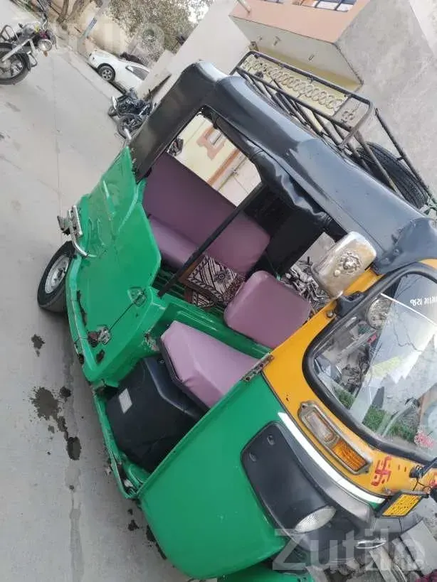 2021 Bajaj Maxima Petrol CNG Auto Rickshaw - ઓટો રિક્ષા - ગોંડલ - Image 2