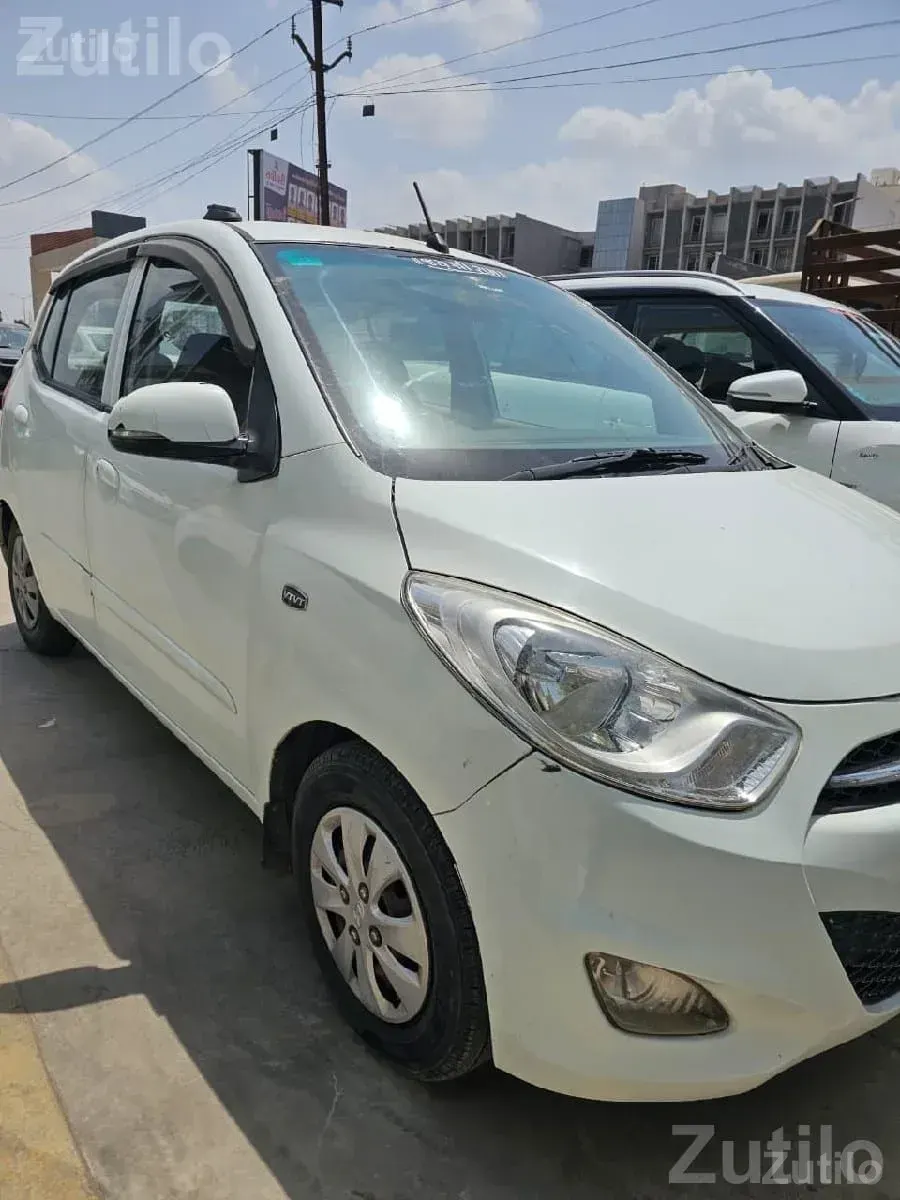 Hyundai i10 CNG and 2014 Swift Dzire VDI - Cars - Keshod - Image 5