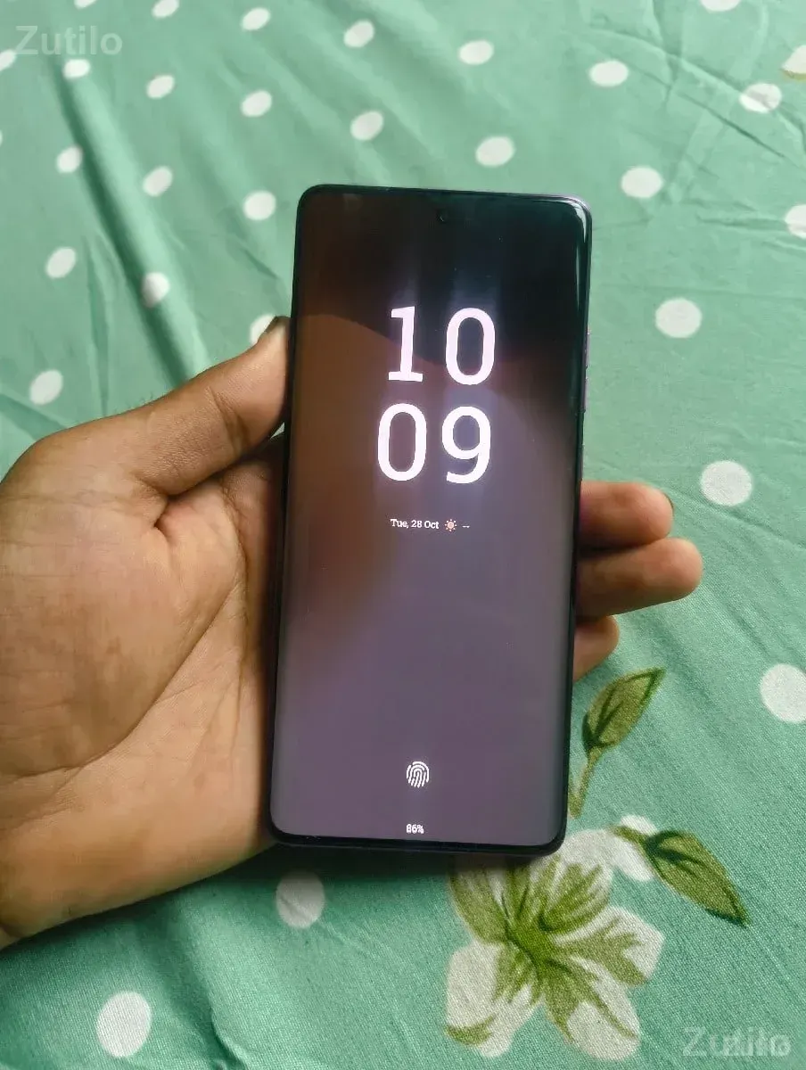 Motorola edge 60 pro - Mobile Phones - Somnath - Image 2