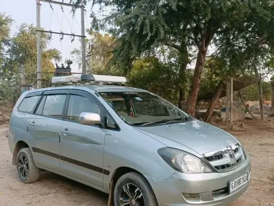 Toyota Innova 2005 Diesel 2nd Owner Toyota Innova 2005 Diesel 2nd Owner