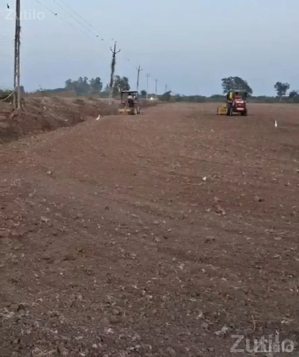 Land Leveling Service With Laser Tool - ઘર મરામત - ઊના - Image 2