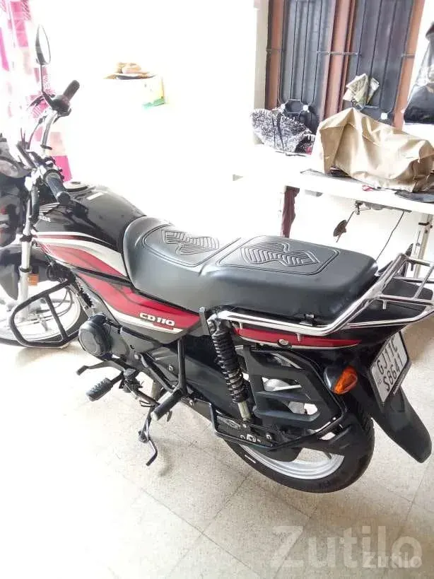 Honda CD110 Dream Deluxe 2025 Bike - બાઇક્સ - જુનાગઢ - Image 4