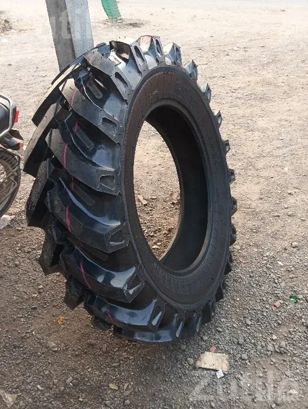 Remoulded Tyres for Tractor JCB Truck and Loader - Auto Parts - Khambhalia - Image 2